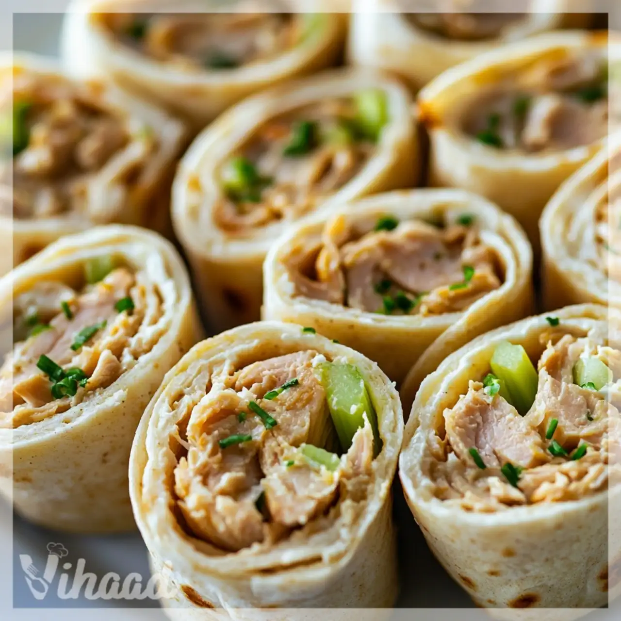 Roladki tortilla z tuńczykiem - odkryj ich smak już dziś!