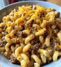 cheeseburger macaroni skillet