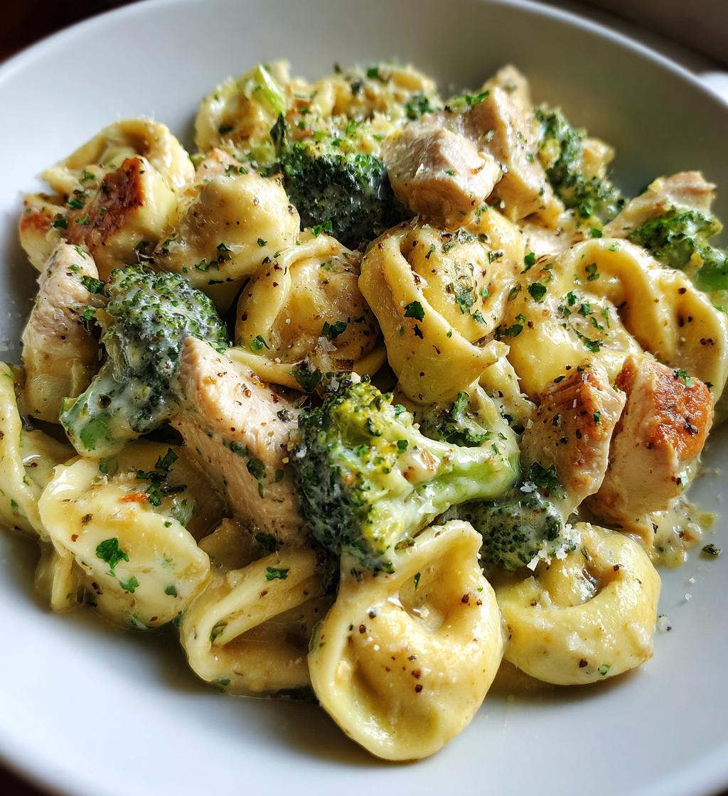 creamy garlic parmesan tortellini with chicken and broccoli