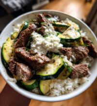 creamy grilled steak bowl recipe with zucchini
