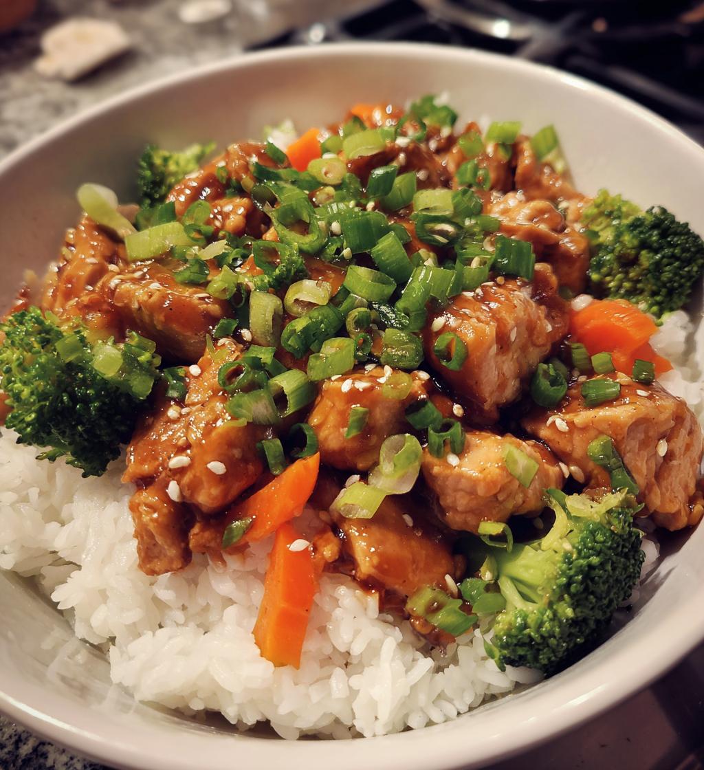 easy teriyaki chicken bowl - detail 1