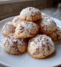 homemade pecan sandies