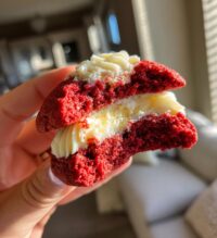 red velvet cookies with cream cheese frosting