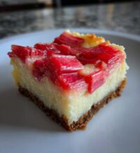rhubarb cheesecake squares