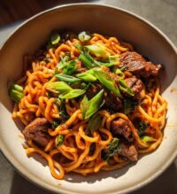 spicy korean gochujang beef noodles