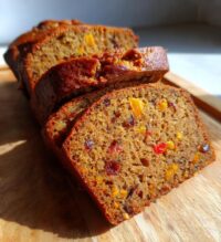 banana bread with wholemeal flour and dried fruit