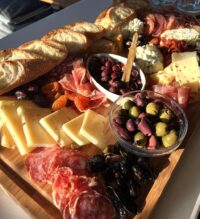 charcuterie board thanksgiving