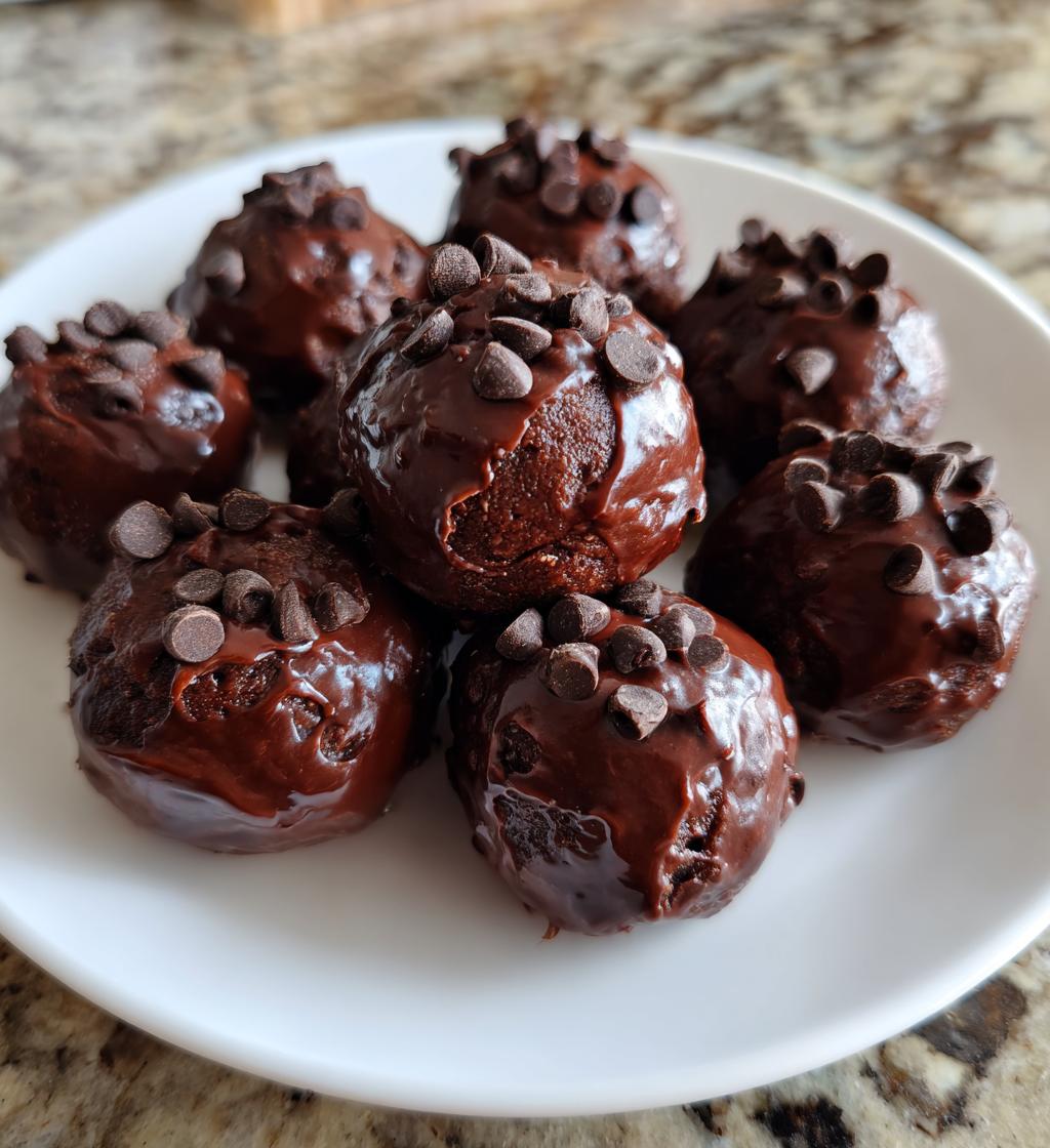no bake cottage cheese brownie batter protein bites