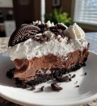 oreo layered dessert oreo delight with chocolate pudding