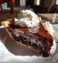 thanksgiving chocolate pie