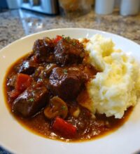 the best beef tips and gravy recipe