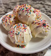 christmas cake pops ideas