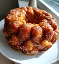 monkey bread with canned biscuits