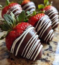 new years chocolate covered strawberries