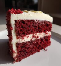 red velvet christmas cake