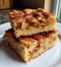 apple snickerdoodle bars