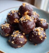 peanut butter balls with rice krispies
