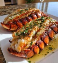 what to eat with lobster tail