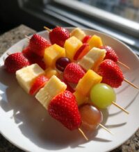 fruit kabobs valentines day