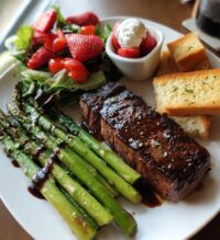 romantic valentines day dinner at home